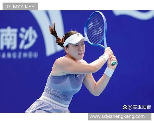 李丽网球生涯回顾与展望：从青涩少女到职业选手的成长之路